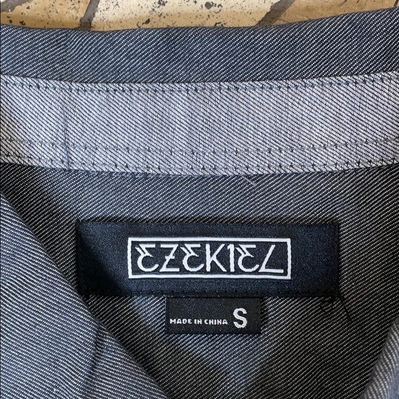 New Ezekiel Mens Button Down Long Sleeve Casual Shirt Gray Small - Picture 8 of 11